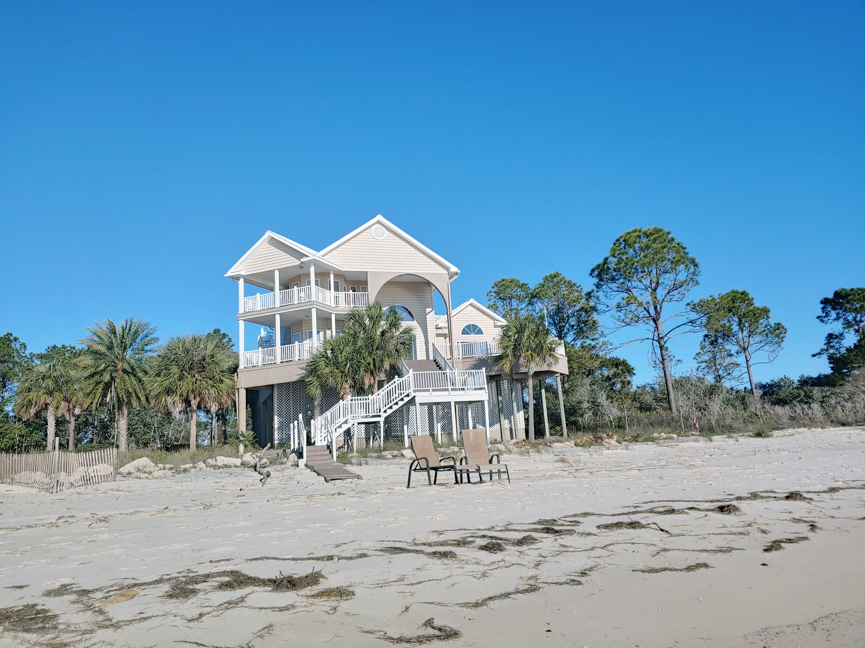 20200120_093403_hdr7884754341365401780.jpg Paradise by the Sea