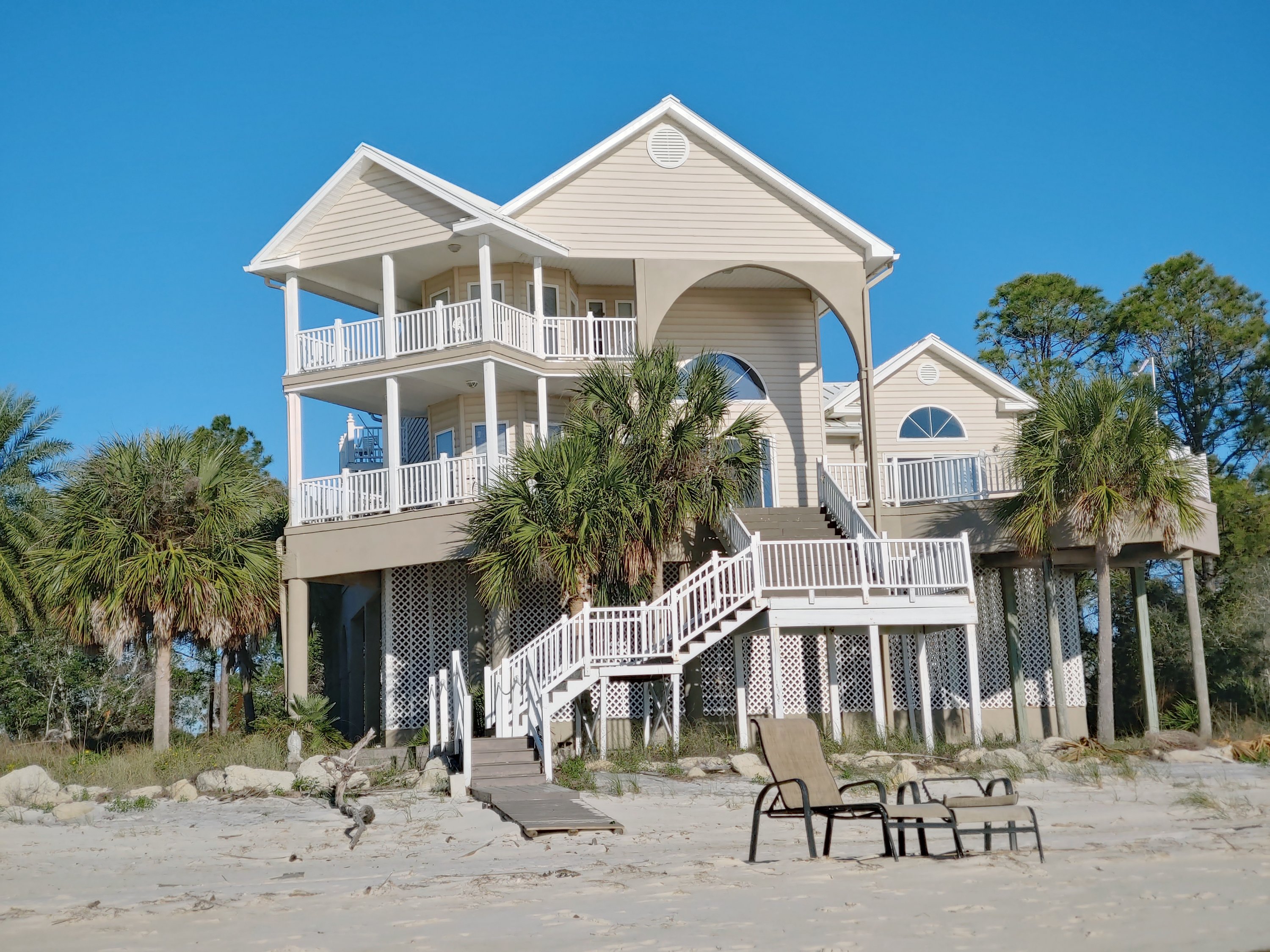 20200120_093409_hdr3306930916881956180.jpg Paradise by the Sea